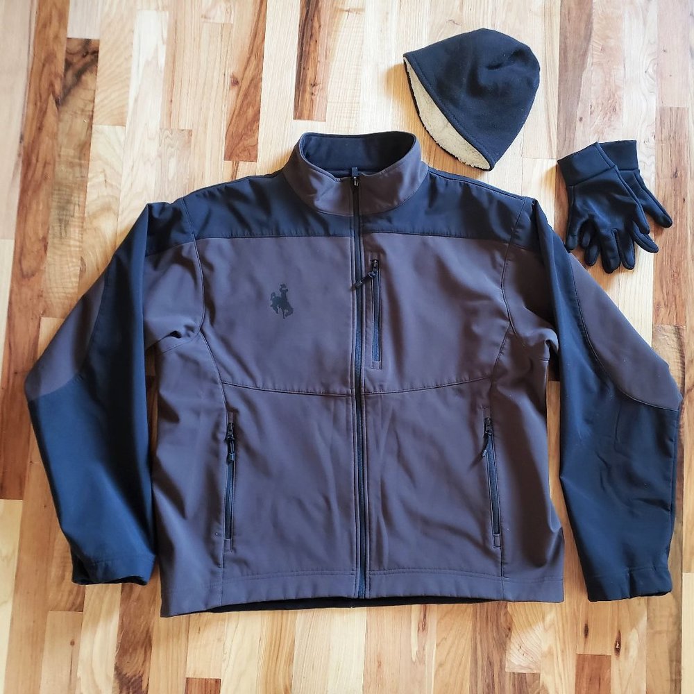 Men's Storm Creek Jacket w/ Wyoming Cowboy Logo